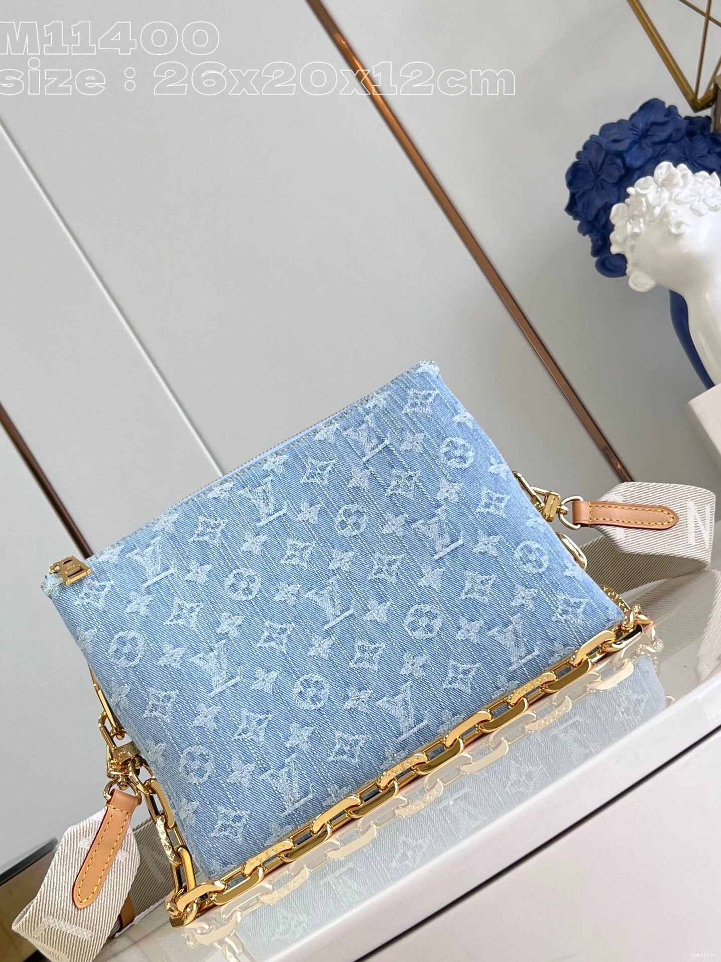 WIS BB LOUIS COUSSIN VUITTON 0112